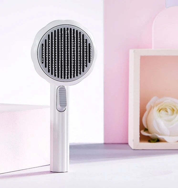 BROSSE AUTO-NETTOYANTE POUR CHAT